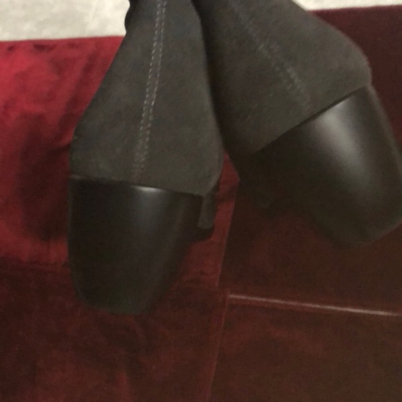 Bare Traps - Picture 7 of 9